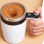 The DeskMaster Self Stirring Temperature Display Mug